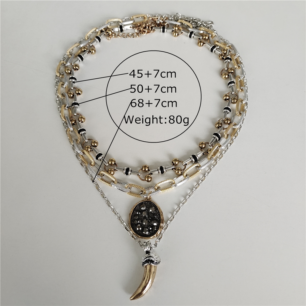 Multilayer Indian Vintage Stat - Indian Ethnic Fashion Trends 2025 avis et prix