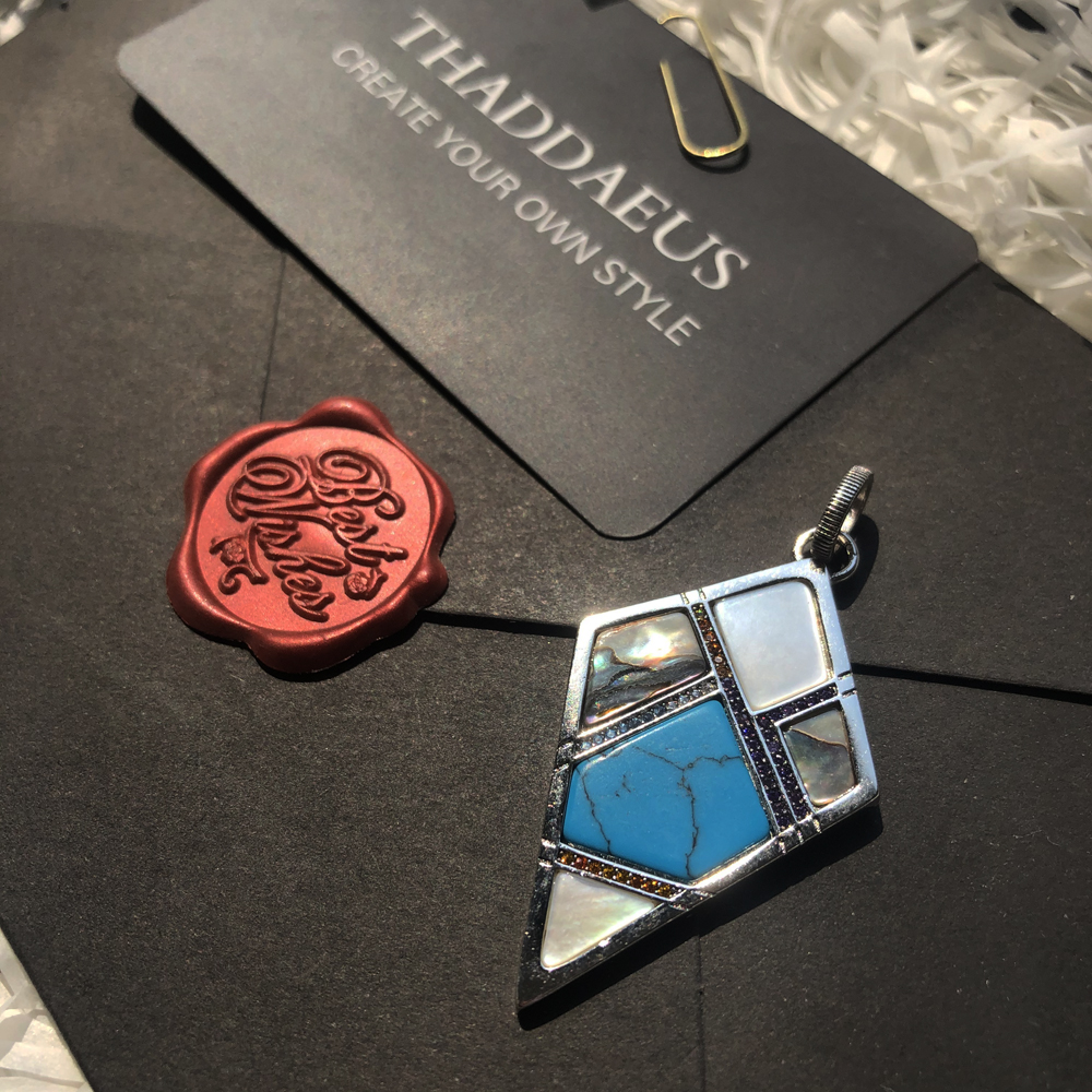 Meaningful Lucky Pendant,2020  - Ethnic Fashion Meaning avis et prix